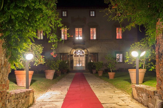 Classic Tuscan Elegance at Villa Buonvisi