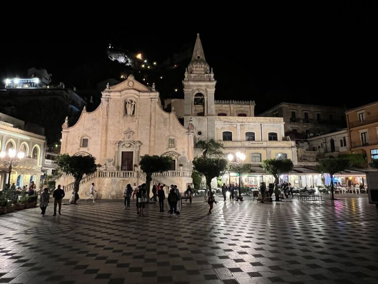 Piazza IX Aprile, Taormina at night -- Sicily, Italy