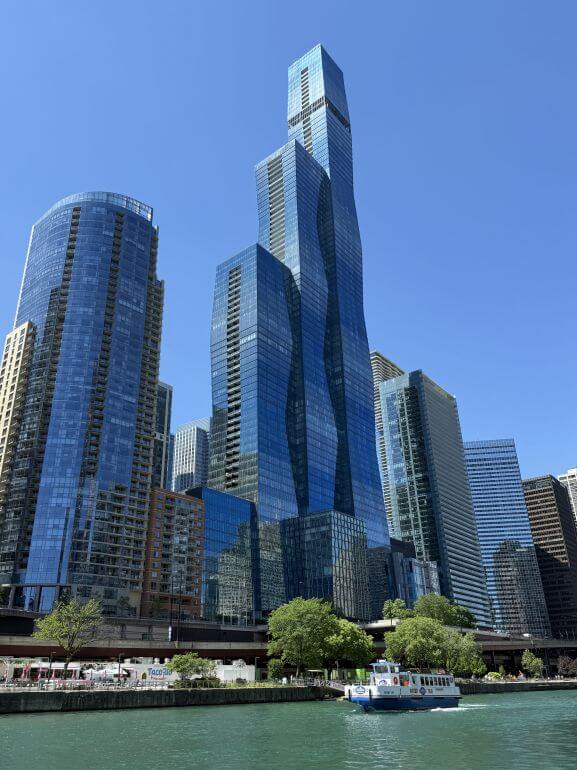 Skyscrapers along the Chicago River, Chicago, Illinois